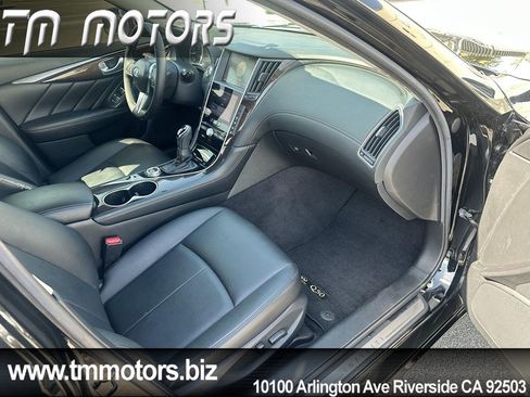 Used 2018 INFINITI Q50 Luxe RWD image 11