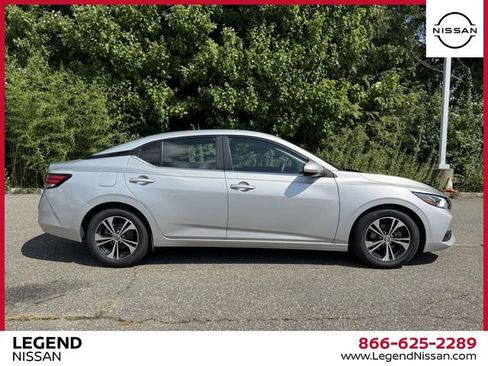 Certified 2023 Nissan Sentra SV FWD image 5