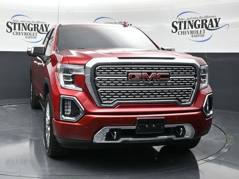 Used 2021 GMC Sierra 1500 Denali w/ Denali Ultimate Package AWD/4WD image 2