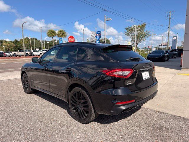 Used 2019 Maserati Levante S GranSport AWD/4WD image 3