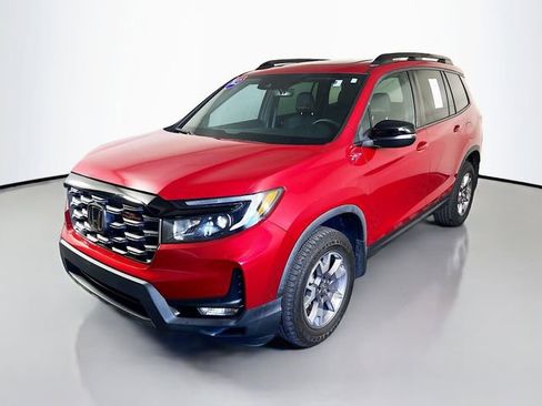 Used 2023 Honda Passport TrailSport image 3
