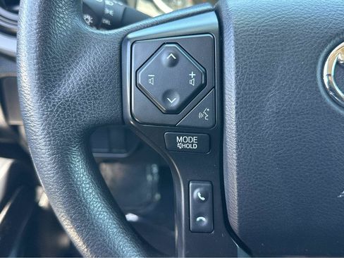 Used 2022 Toyota Tacoma SR RWD image 22