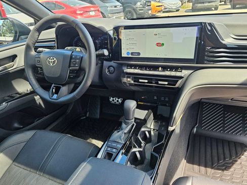 Used 2026 Toyota Camry XSE w/ Premium Plus Package AWD/4WD image 11