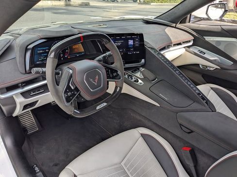 Used 2023 Chevrolet Corvette Z06 image 18