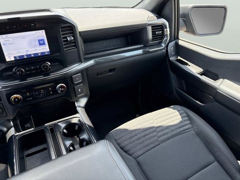 Used 2022 Ford F150 XL w/ STX Appearance Package RWD image 11