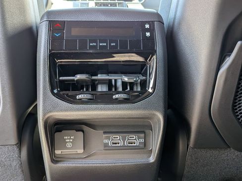 New 2026 Jeep Grand Cherokee L 2WD image 26