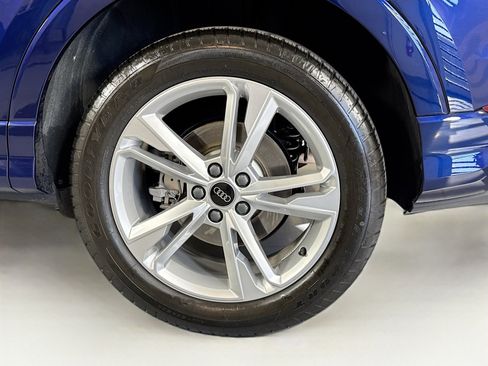 Used 2024 Audi Q3 2.0T Premium Plus image 29