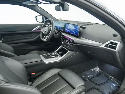 Used 2026 BMW 430i Coupe w/ M Sport Package RWD image 17