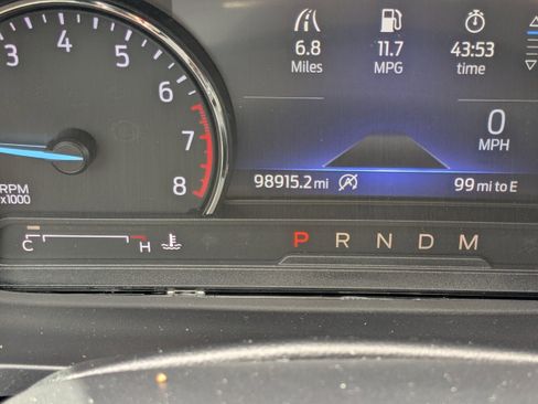 Used 2021 Ford Explorer XLT w/ Equipment Group 202A image 32