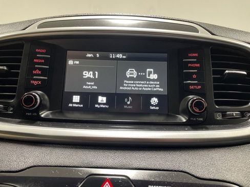 Used 2020 Kia Sorento LX image 27
