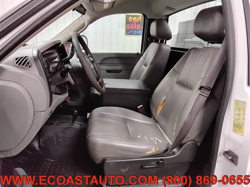 Used 2013 Chevrolet Silverado 2500 W/T AWD/4WD image 10