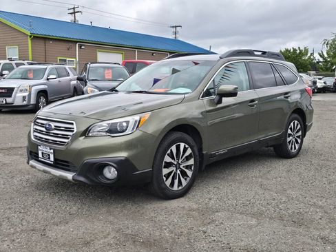 Used 2015 Subaru Outback 2.5i Limited AWD/4WD image 3