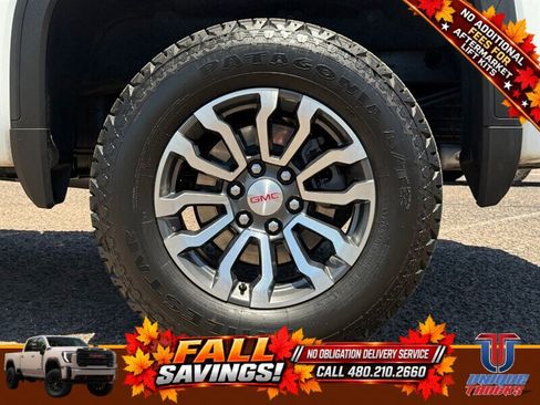 Used 2021 GMC Sierra 1500 AT4 w/ AT4 Value Package AWD/4WD image 15