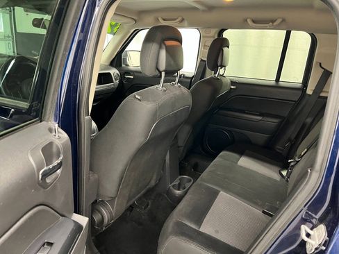 Used 2014 Jeep Patriot Sport w/ Power Value Group AWD/4WD image 9