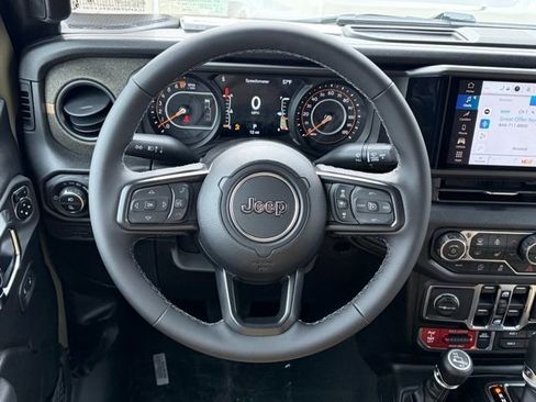 New 2026 Jeep Gladiator Sport image 36