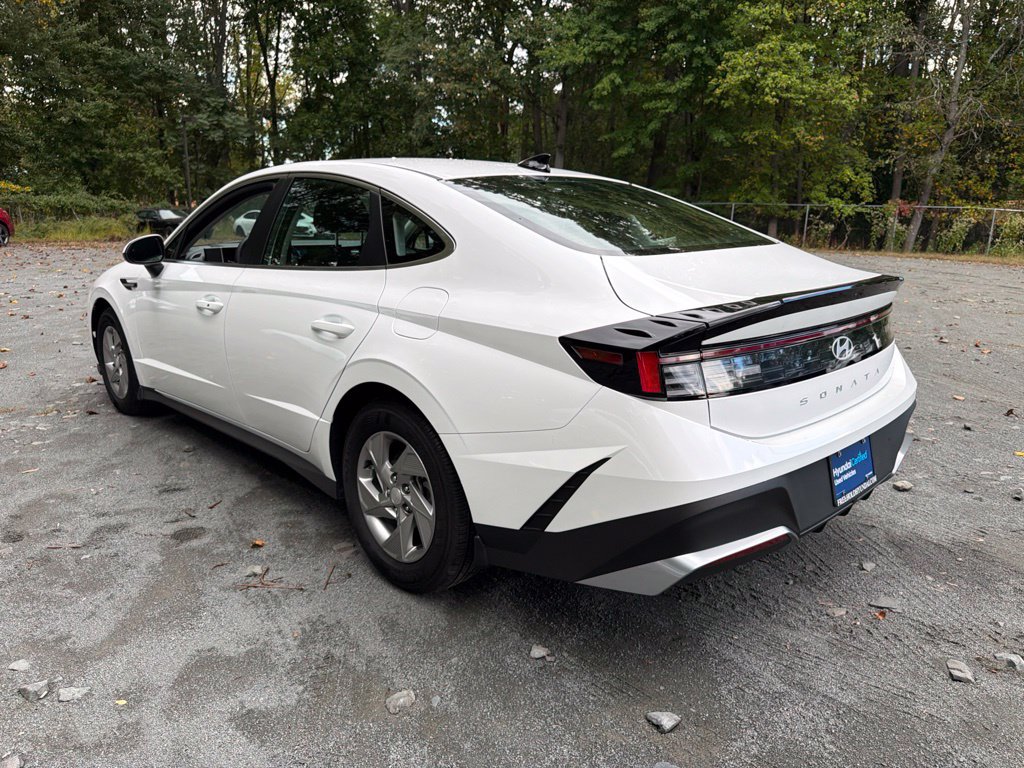 Certified 2026 Hyundai Sonata SE FWD image 4