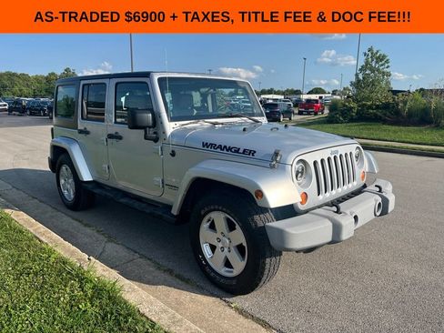 Used 2007 Jeep Wrangler Unlimited Sahara RWD image 2