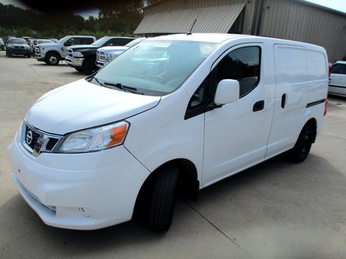 Used 2015 Nissan NV200 SV w/ Back Door Glass Package image 1