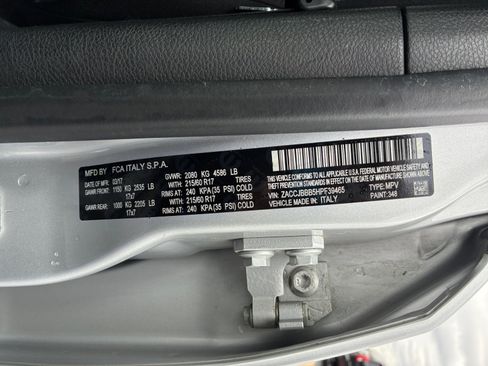 Used 2017 Jeep Renegade Latitude w/ Cold Weather Group AWD/4WD image 25