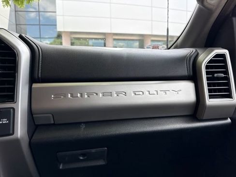 Used 2021 Ford F250 Lariat AWD/4WD image 7