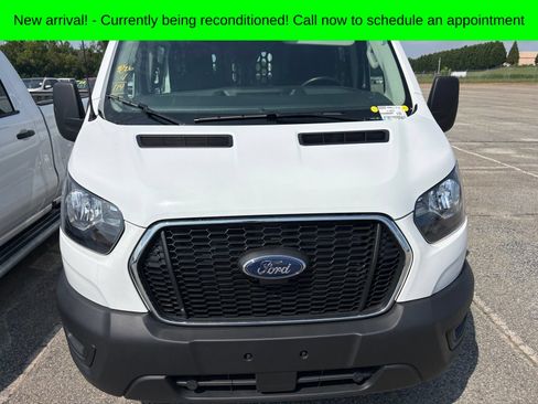 Used 2025 Ford Transit 250 Low Roof w/ Exterior Upgrade Package RWD image 3