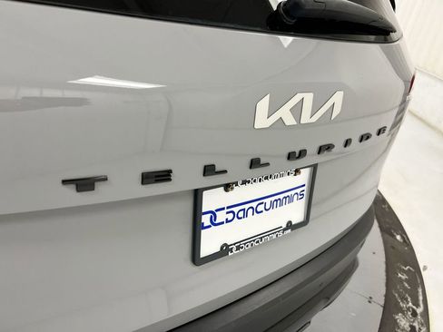 Used 2022 Kia Telluride EX w/ EX Premium Package AWD/4WD image 28