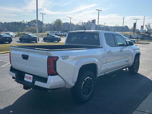 New 2026 Toyota Tacoma TRD Sport image 6