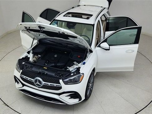 Used 2025 Mercedes-Benz GLE 350 4MATIC w/ AMG Line Exterior image 86