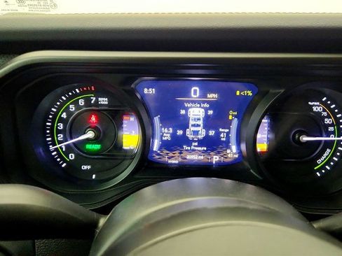 Used 2024 Jeep Wrangler Unlimited Rubicon 4xe AWD/4WD image 14