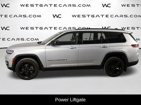 Used 2023 Jeep Grand Cherokee L Laredo AWD/4WD image 5