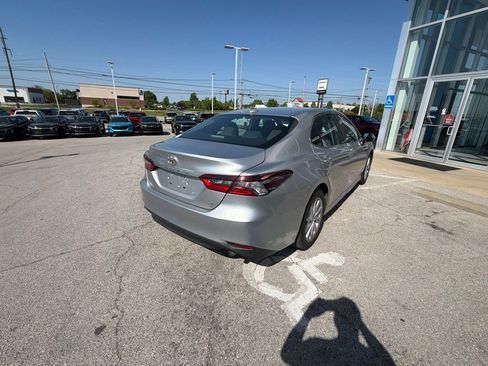 Used 2023 Toyota Camry LE FWD image 5