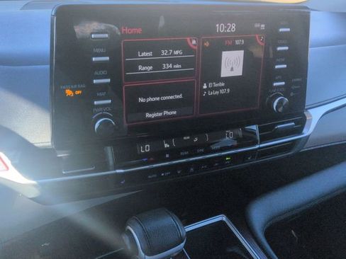 Certified 2023 Toyota Sienna XLE image 20