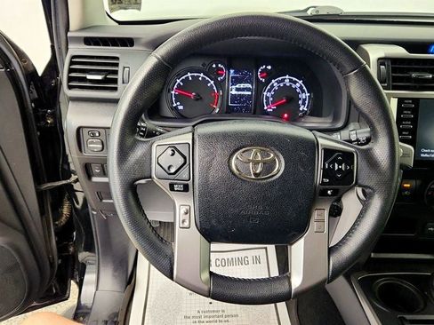 Used 2021 Toyota 4Runner SR5 Premium w/ Moonroof Package AWD/4WD image 14