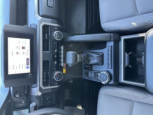 Used 2025 Toyota Tacoma SR5 image 30