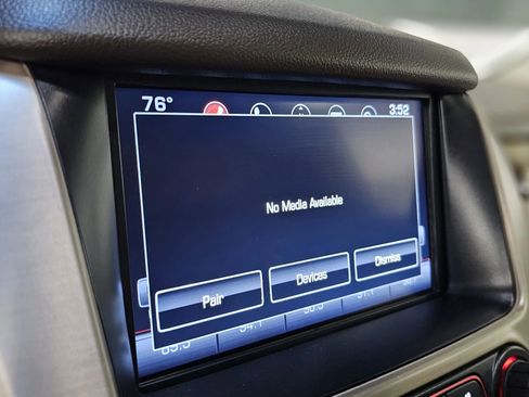 Used 2016 GMC Yukon XL Denali w/ Open Road Package RWD image 33