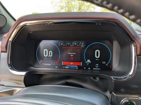 Used 2023 Ford F150 Lariat w/ Equipment Group 502A High image 34