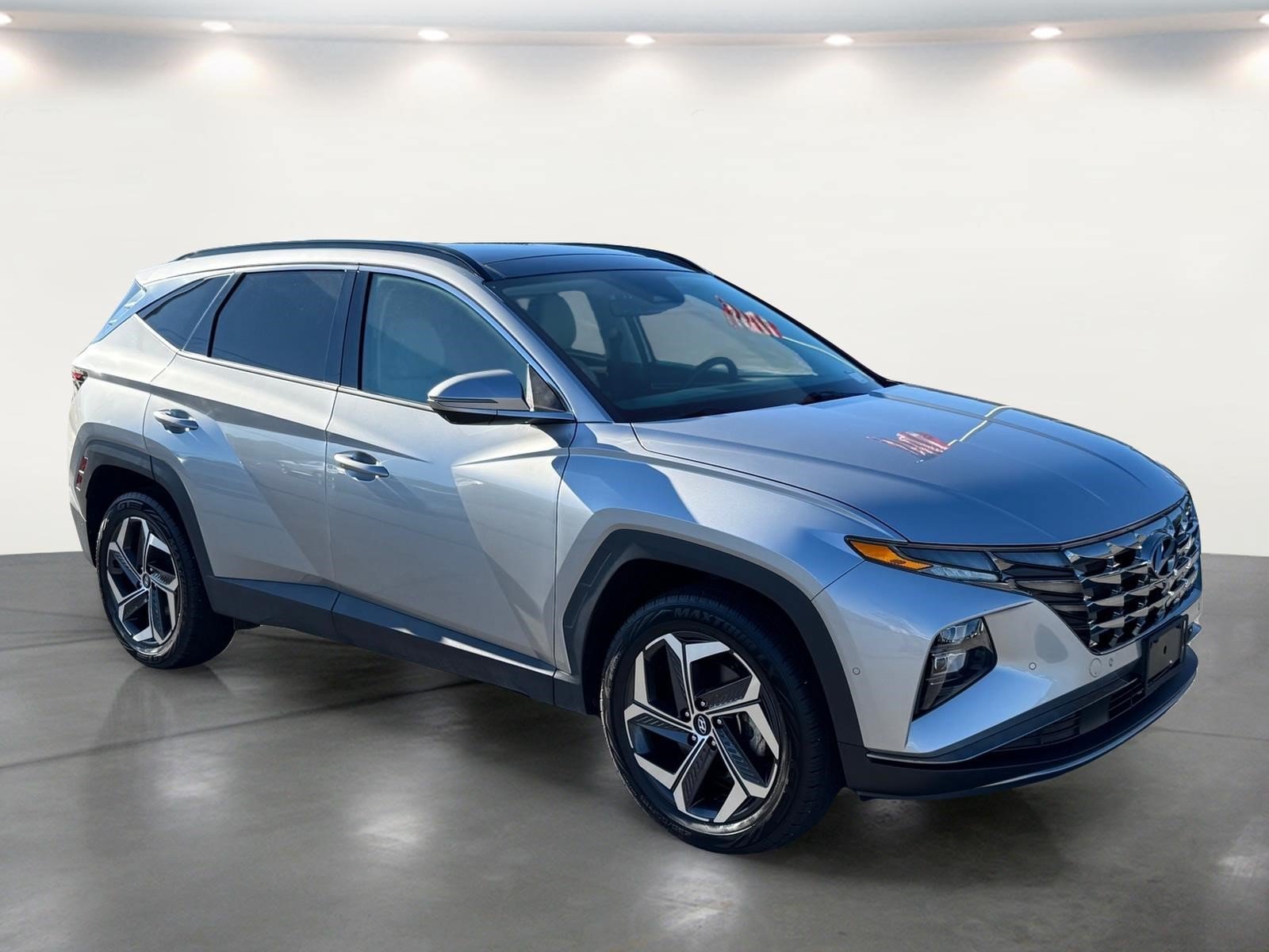 Used 2024 Hyundai Tucson Limited AWD/4WD image 2