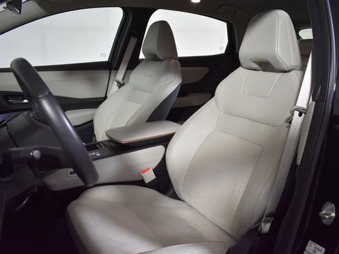 Certified 2023 Nissan Ariya AWD image 9