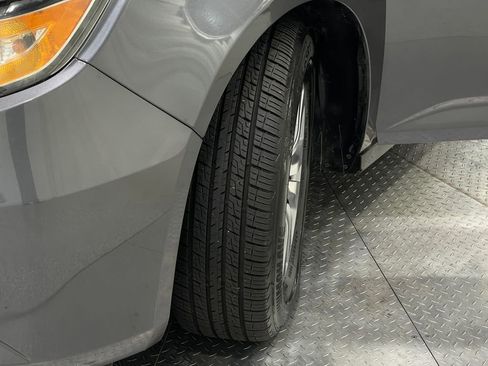 Used 2017 Honda Odyssey EX image 36