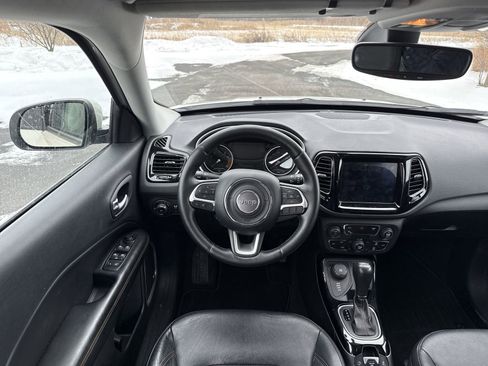 Used 2017 Jeep Compass Limited w/ Navigation Group image 15