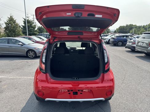 Used 2017 Kia Soul + w/ Audio Package FWD image 30