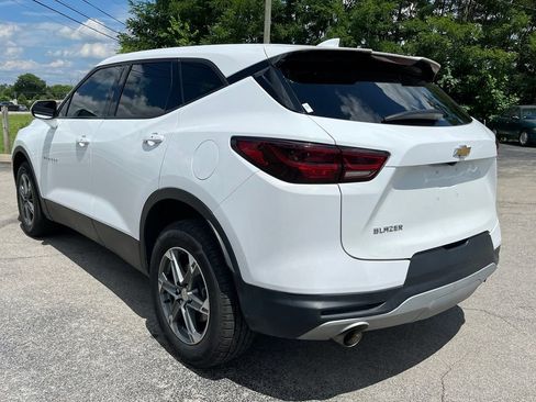 Used 2023 Chevrolet Blazer LT FWD image 6