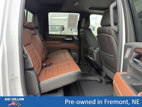 Certified 2025 GMC Sierra 3500 Denali Ultimate AWD/4WD image 21