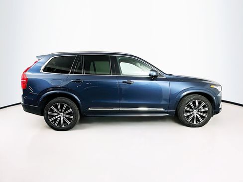 Used 2023 Volvo XC90 B6 Plus image 10