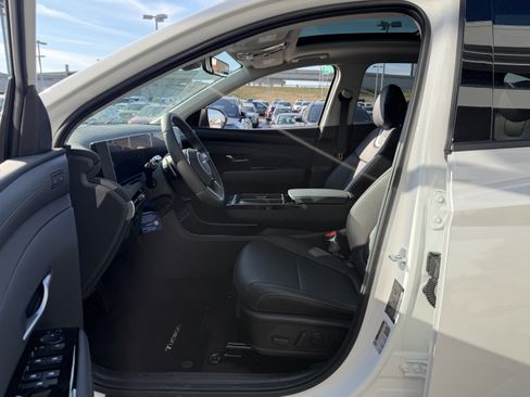 New 2026 Hyundai Tucson Limited image 30