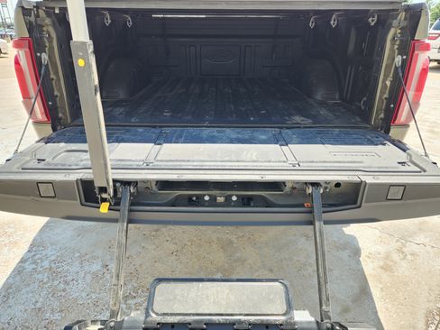 Used 2024 Ford F150 Raptor AWD/4WD image 33
