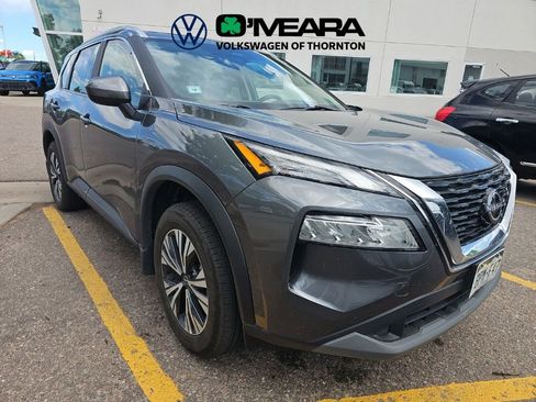Used 2023 Nissan Rogue SV w/ SV Premium B Package AWD/4WD image 2