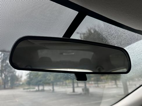 Used 2018 Nissan Sentra S image 37