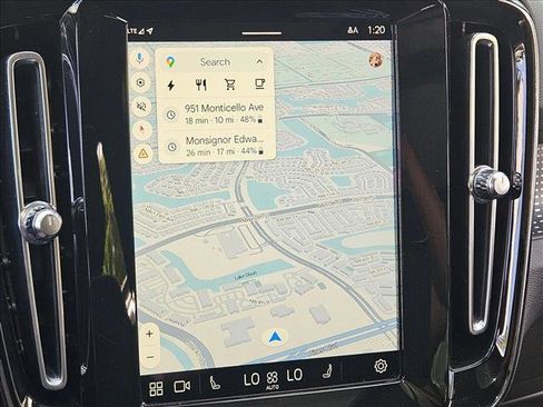 Used 2021 Volvo XC40 P8 Recharge w/ Advanced Package image 13