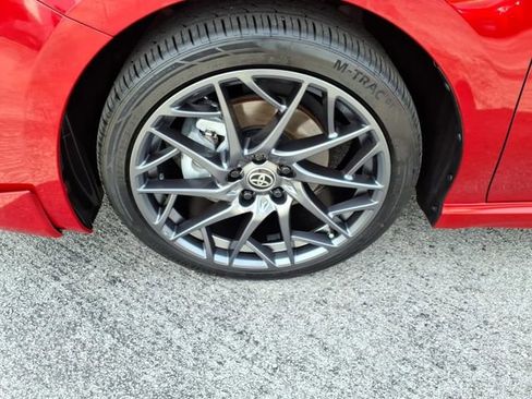 Used 2025 Toyota Camry XSE image 4